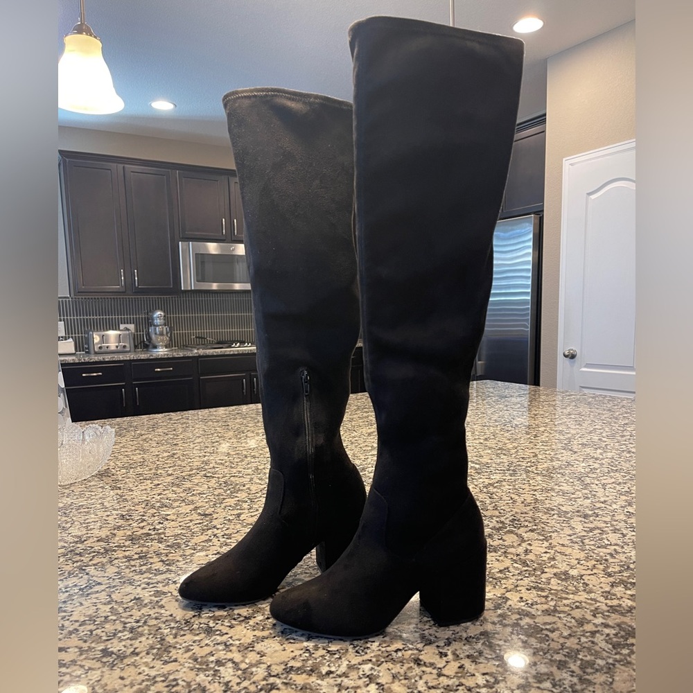 Bar III Black Gabrie Thigh High Boots. Block heel- wore once